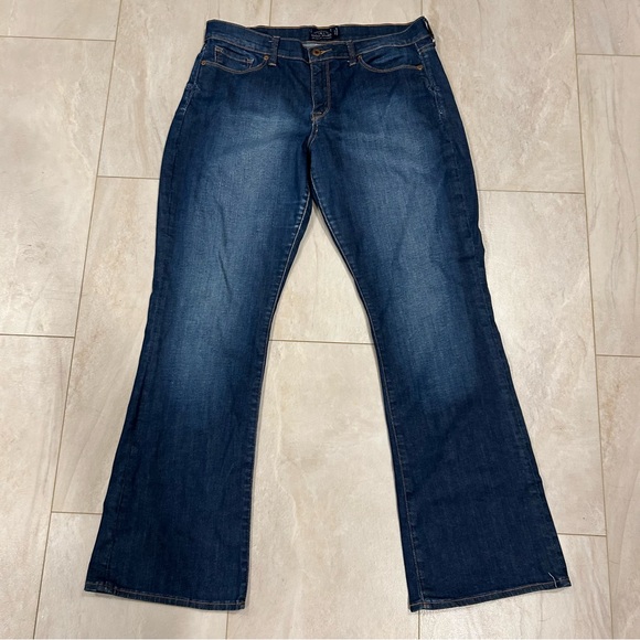 Lucky Brand Sofia Boot Jeans size 16 / 33 - Picture 1 of 6